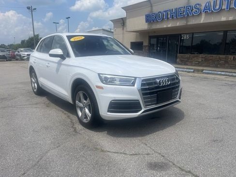 Used 2020 Audi Q5 2.0T Premium w/ Convenience Package image 8