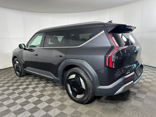 Used 2024 Kia EV9 Wind AWD/4WD image 7