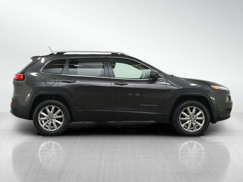 Used 2014 Jeep Cherokee Limited AWD/4WD image 6