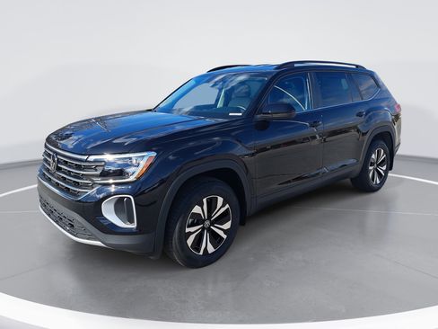 New 2026 Volkswagen Atlas SE image 7