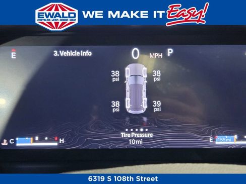 New 2025 Jeep Grand Cherokee Limited w/ Luxury Tech Group II image 26