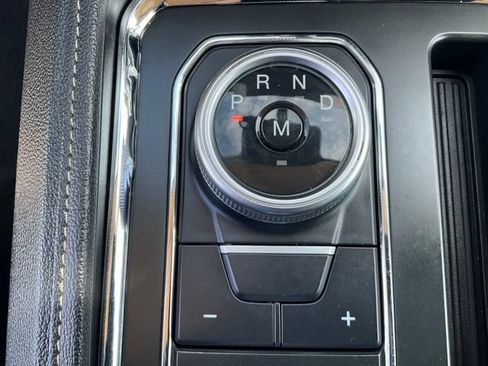 Used 2024 Ford Expedition Max XLT AWD/4WD image 19