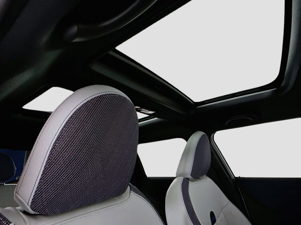 New 2027 MINI Cooper 4-Door Hardtop FWD image 19