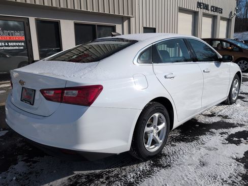 Used 2017 Chevrolet Malibu LS image 8