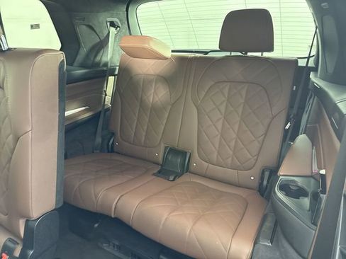 Used 2026 BMW X7 xDrive40i image 23