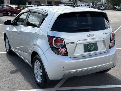 Certified 2013 Chevrolet Sonic LT FWD image 5