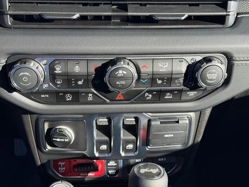 New 2026 Jeep Wrangler Rubicon image 23