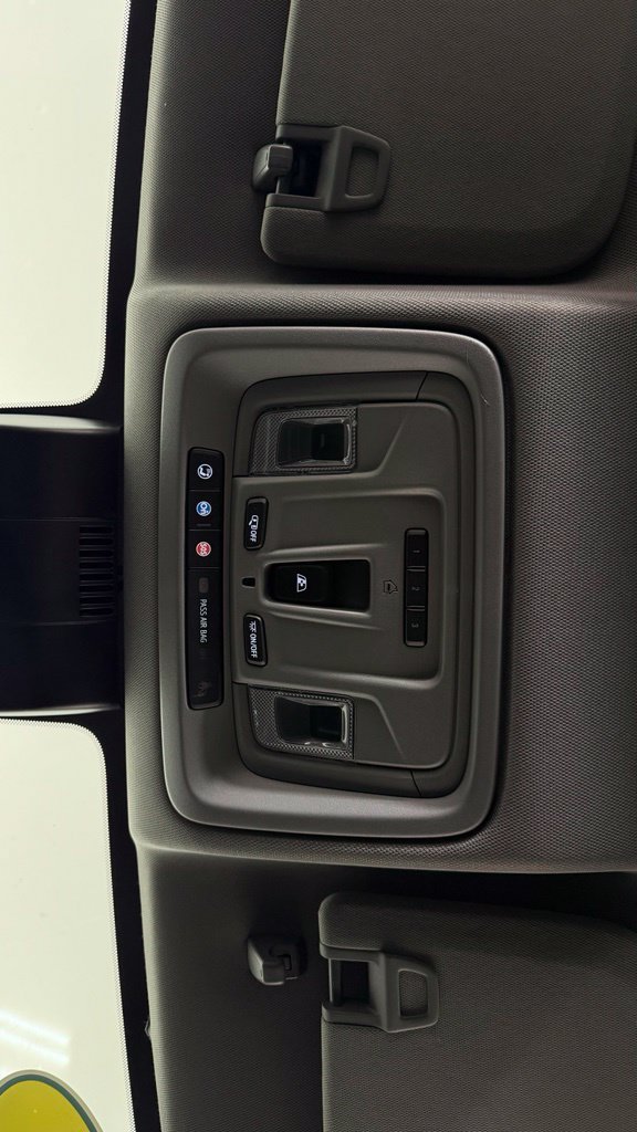 Used 2024 Chevrolet Silverado 1500 LT Trail Boss w/ Convenience Package II AWD/4WD image 25