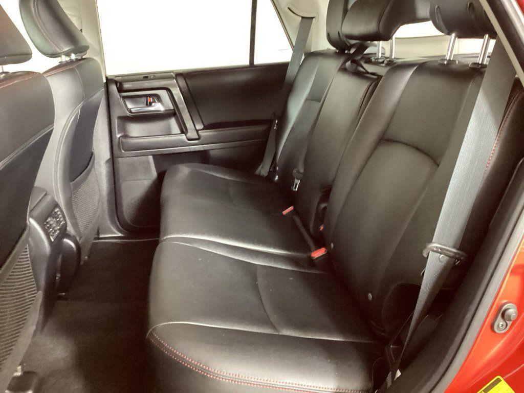 Used 2021 Toyota 4Runner TRD Off-Road Premium w/ Moonroof Package AWD/4WD image 22