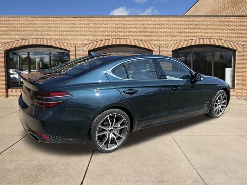 Used 2025 Genesis G70 2.5T AWD/4WD image 5