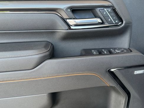Certified 2026 GMC Sierra 2500 AT4 AWD/4WD image 11