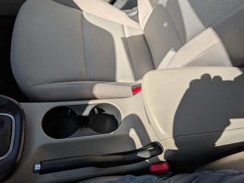 Used 2020 Kia Soul LX image 24