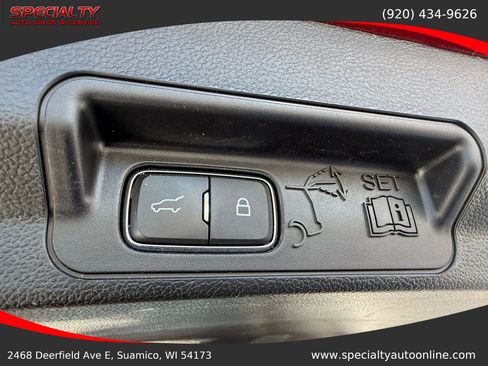 Used 2021 Ford Explorer XLT w/ Class III Trailer Tow Package image 27