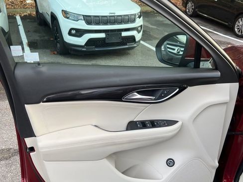 Used 2021 Buick Envision Preferred image 9