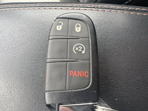 Used 2022 Jeep Compass Limited AWD/4WD image 24