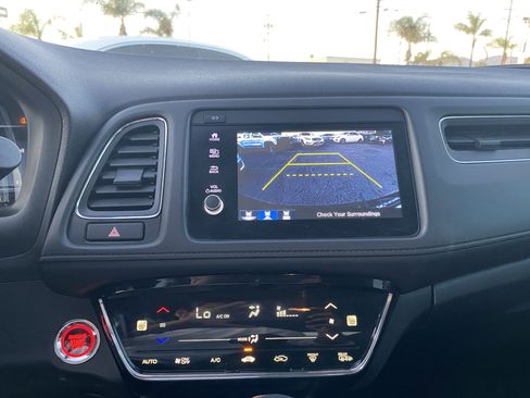 Used 2021 Honda HR-V EX image 13