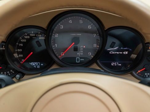 Used 2013 Porsche 911 Carrera 4S image 25