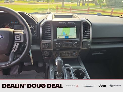 Used 2018 Ford F150 XLT w/ Equipment Group 302A Luxury AWD/4WD image 18