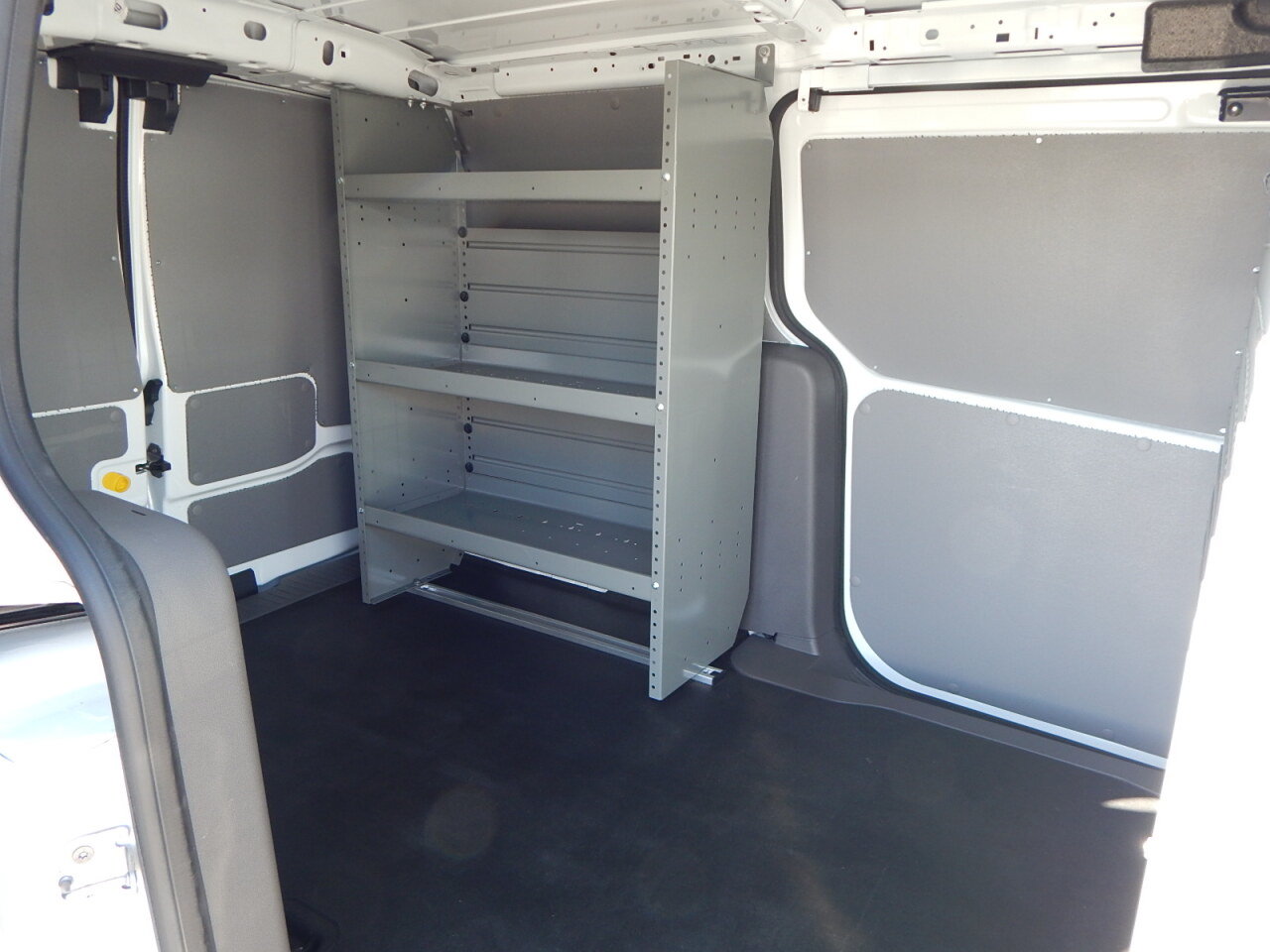 Used 2023 Ford Transit Connect XL FWD image 12