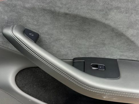 Used 2024 Tesla Model 3 Long Range image 18