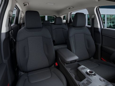 New 2026 Kia Sportage LX FWD image 15