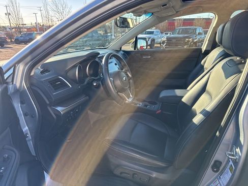 Used 2018 Subaru Outback 3.6R Limited image 9