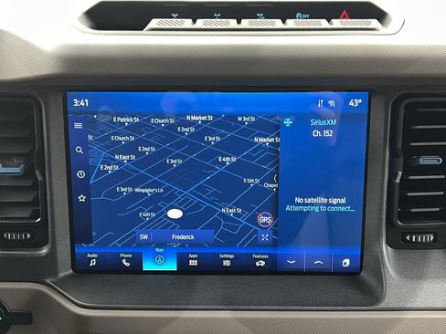 Used 2024 Ford Bronco Wildtrak image 20