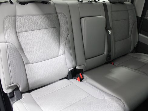 Used 2024 Toyota Tundra Limited w/ TRD Off-Road Package AWD/4WD image 22