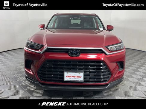 Certified 2024 Toyota Grand Highlander XLE image 19