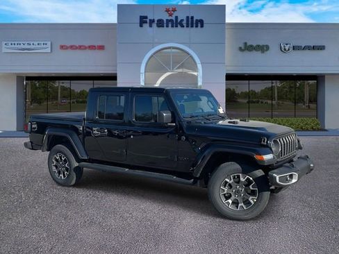 New 2026 Jeep Gladiator Mojave AWD/4WD image 1