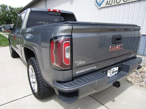 Used 2017 GMC Sierra 1500 Denali AWD/4WD image 5