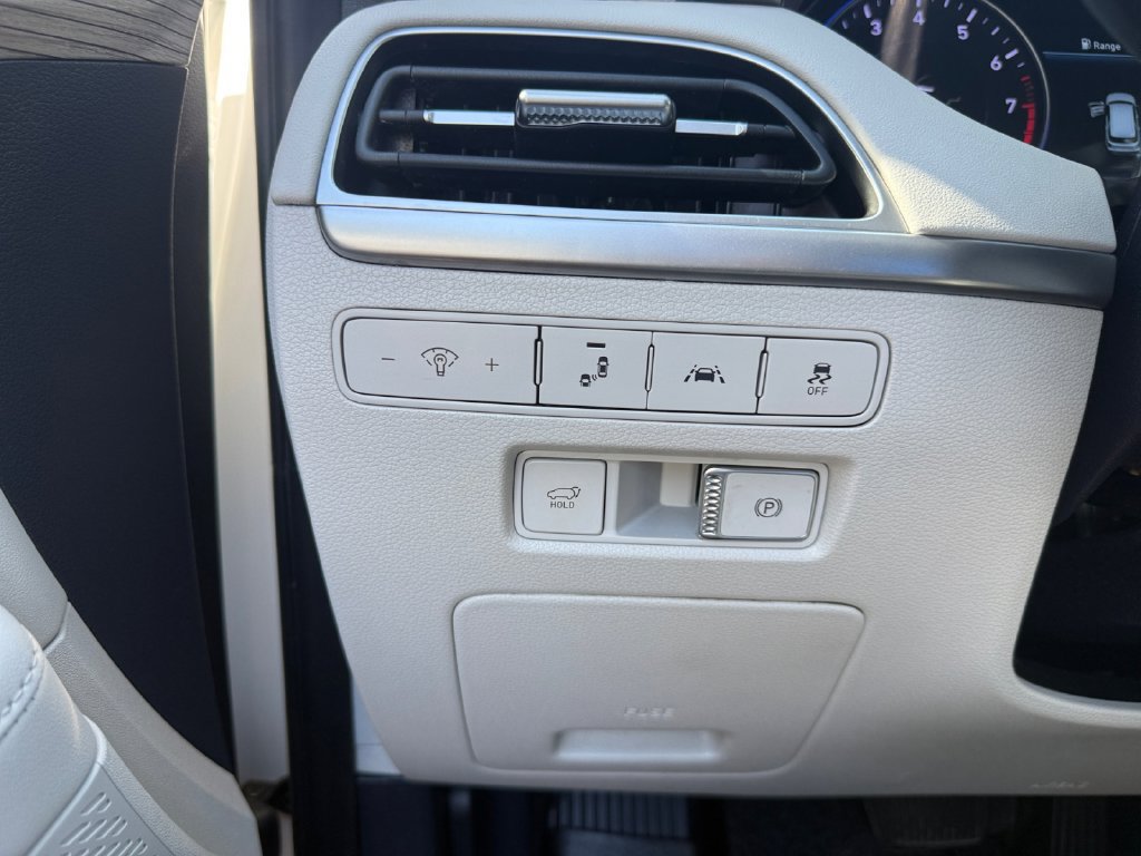 Used 2021 Hyundai Palisade SEL w/ Premium Package FWD image 24