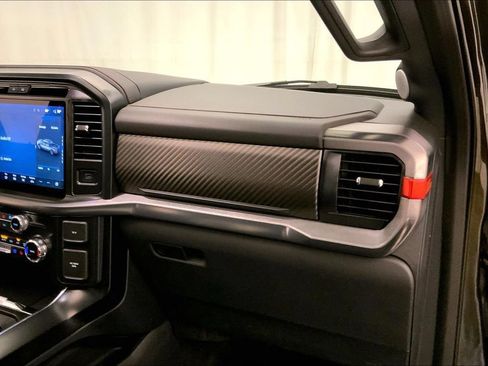Used 2025 Ford F150 Raptor AWD/4WD image 23