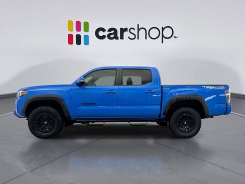 Used 2020 Toyota Tacoma TRD Off-Road w/ TRD Premium Off Road Package image 2