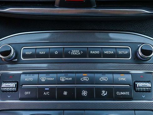 Used 2023 Hyundai Santa Fe SEL image 19