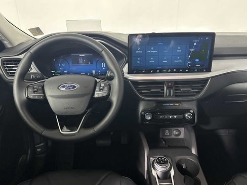 Used 2025 Ford Escape SE w/ PHEV Premium Package FWD image 26