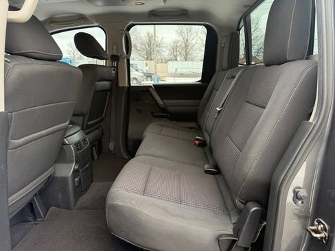 Used 2014 Nissan Titan PRO-4X image 12