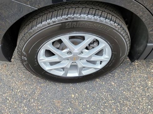 Used 2024 Chevrolet Equinox LT AWD/4WD image 13
