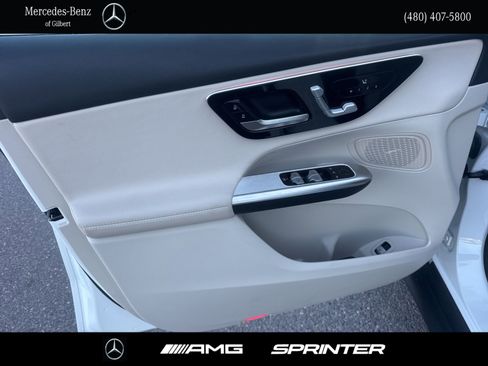 Certified 2025 Mercedes-Benz GLC 300 image 12