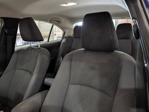 Used 2023 Toyota Corolla LE FWD image 11