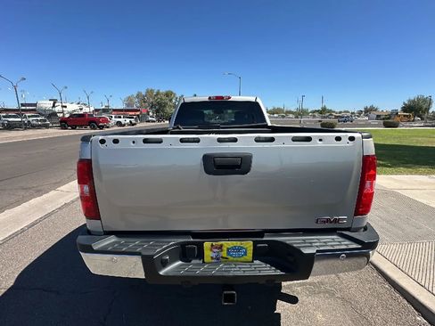 Used 2008 GMC Sierra 3500 SLT AWD/4WD image 3