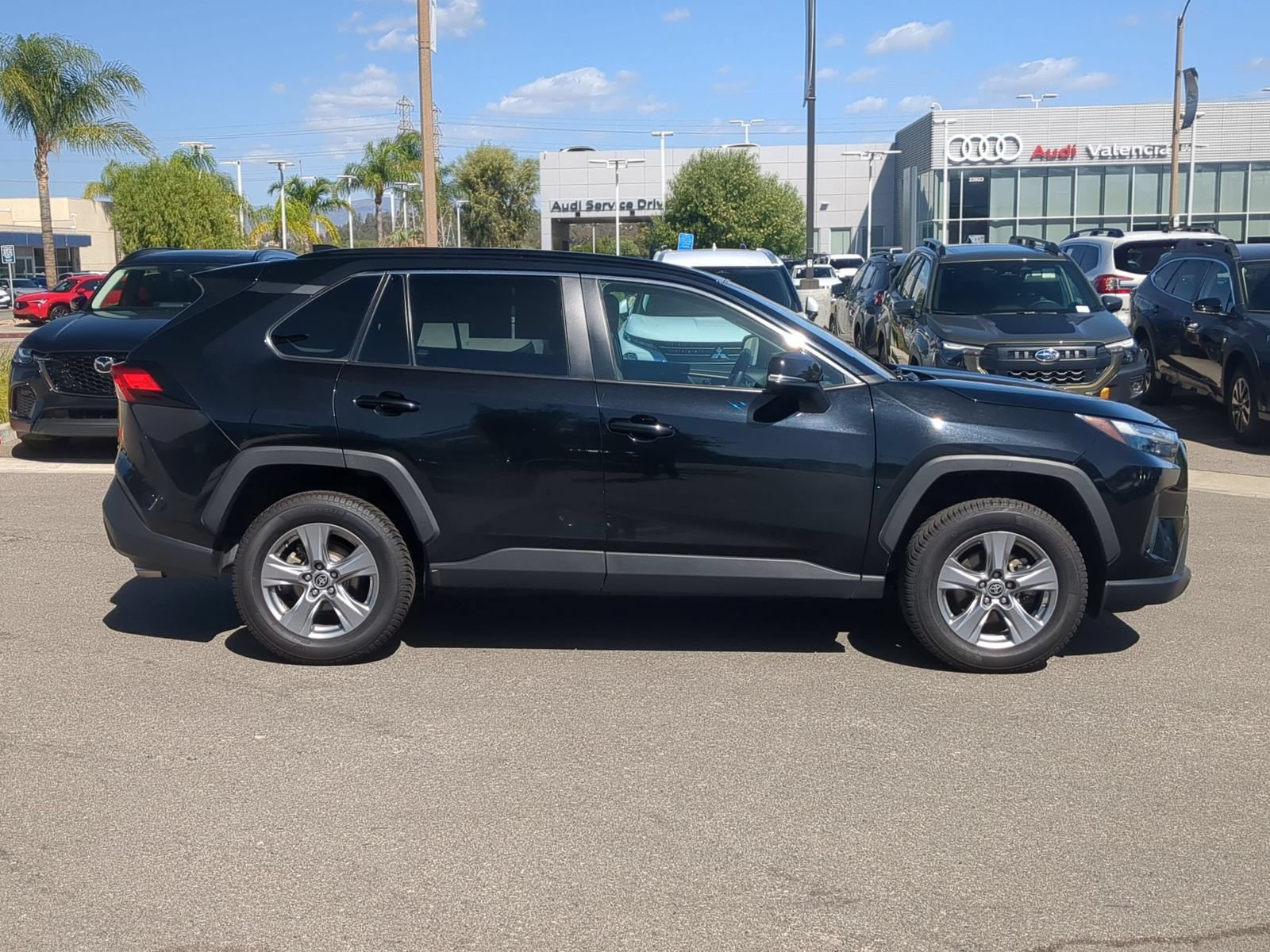 Used 2024 Toyota RAV4 XLE AWD/4WD image 6