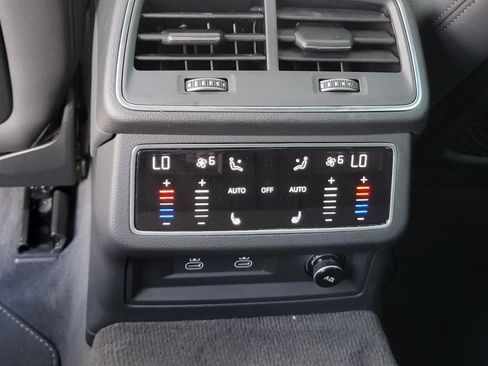 Used 2023 Audi A6 Premium Plus w/ Premium Plus Package AWD/4WD image 15