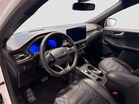 Used 2023 Ford Escape ST-Line Elite w/ Premium Technology Package image 8