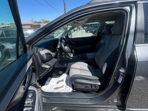 Used 2023 Subaru Outback Premium AWD/4WD image 19