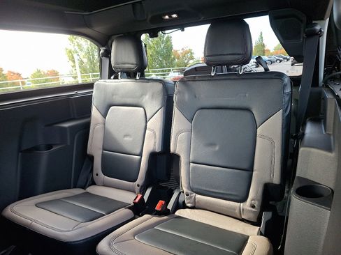 Used 2023 Ford Bronco Wildtrak image 10