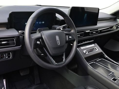 New 2026 Lincoln Aviator Reserve AWD/4WD image 9