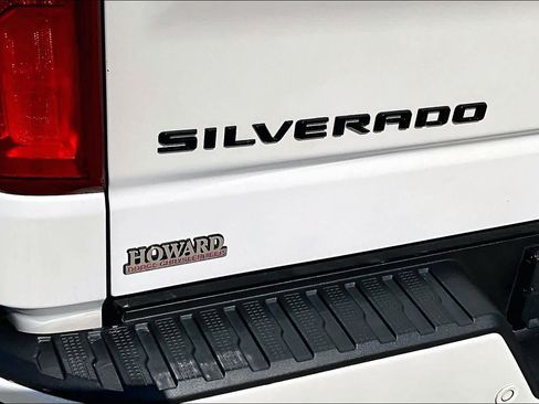 Used 2024 Chevrolet Silverado 1500 High Country w/ Technology Package AWD/4WD image 27