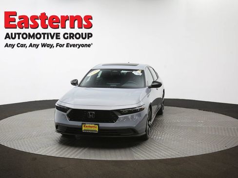 Used 2025 Honda Accord Sport image 54
