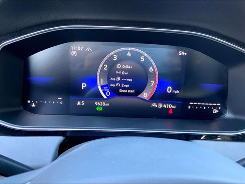 Used 2025 Volkswagen Jetta SE image 26